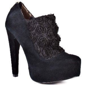Betsey Johnson Meadowww. Bootie 7.5